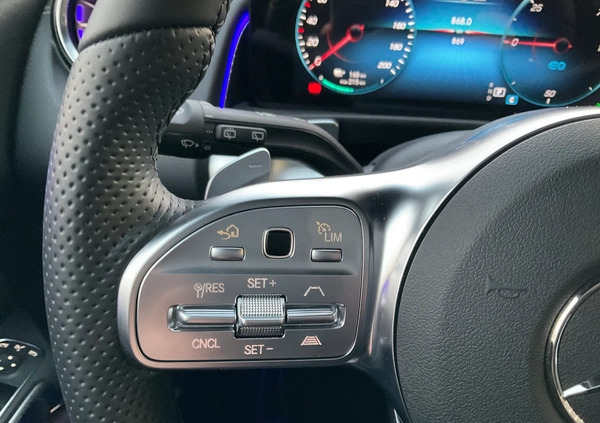 Mercedes-Benz EQB cena 285000 przebieg: 870, rok produkcji 2022 z Sieraków małe 277